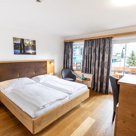Hotel-Garni Schernthaner Sankt Gilgen Bagian luar foto