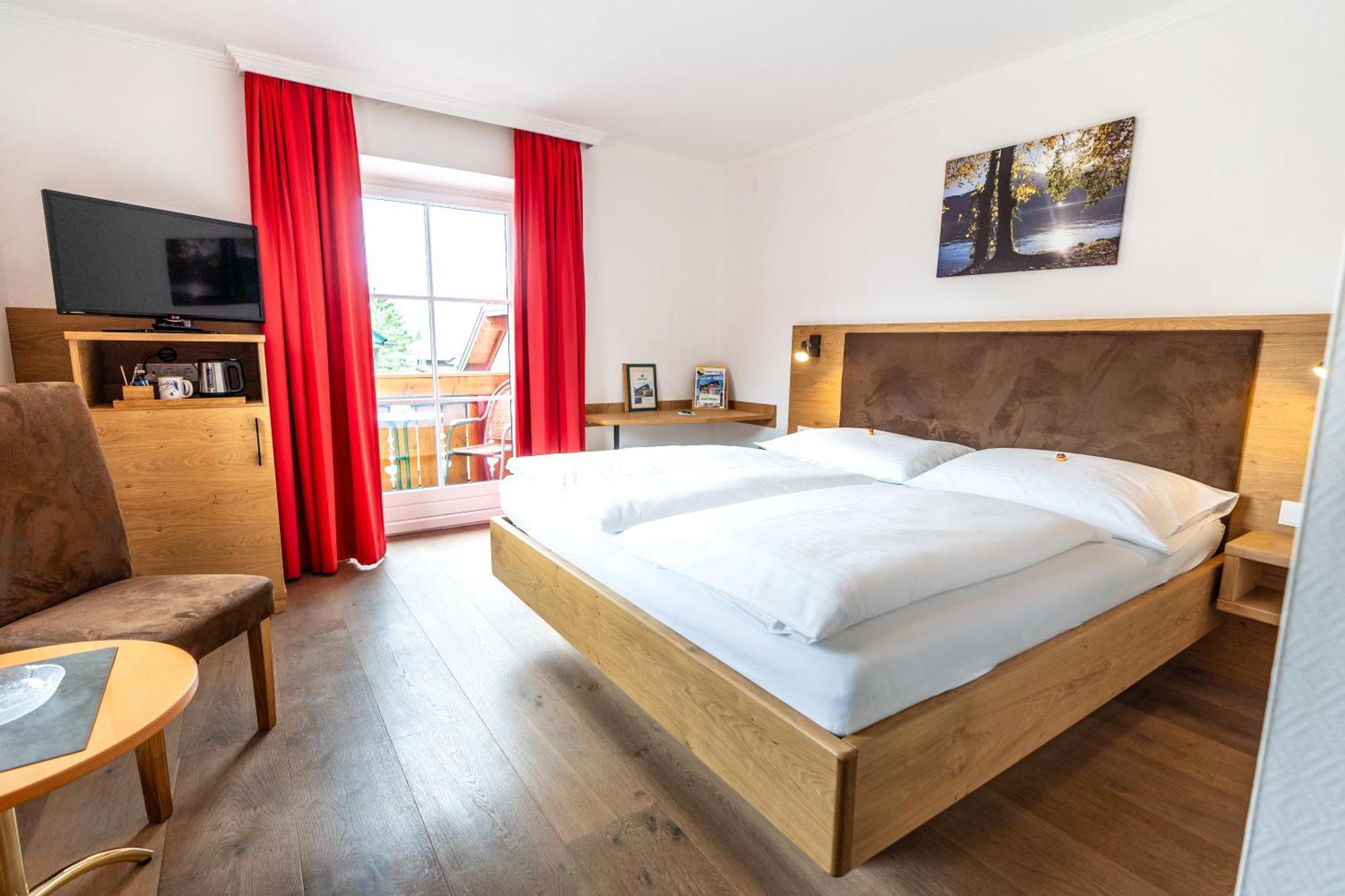 Hotel-Garni Schernthaner Sankt Gilgen Bagian luar foto