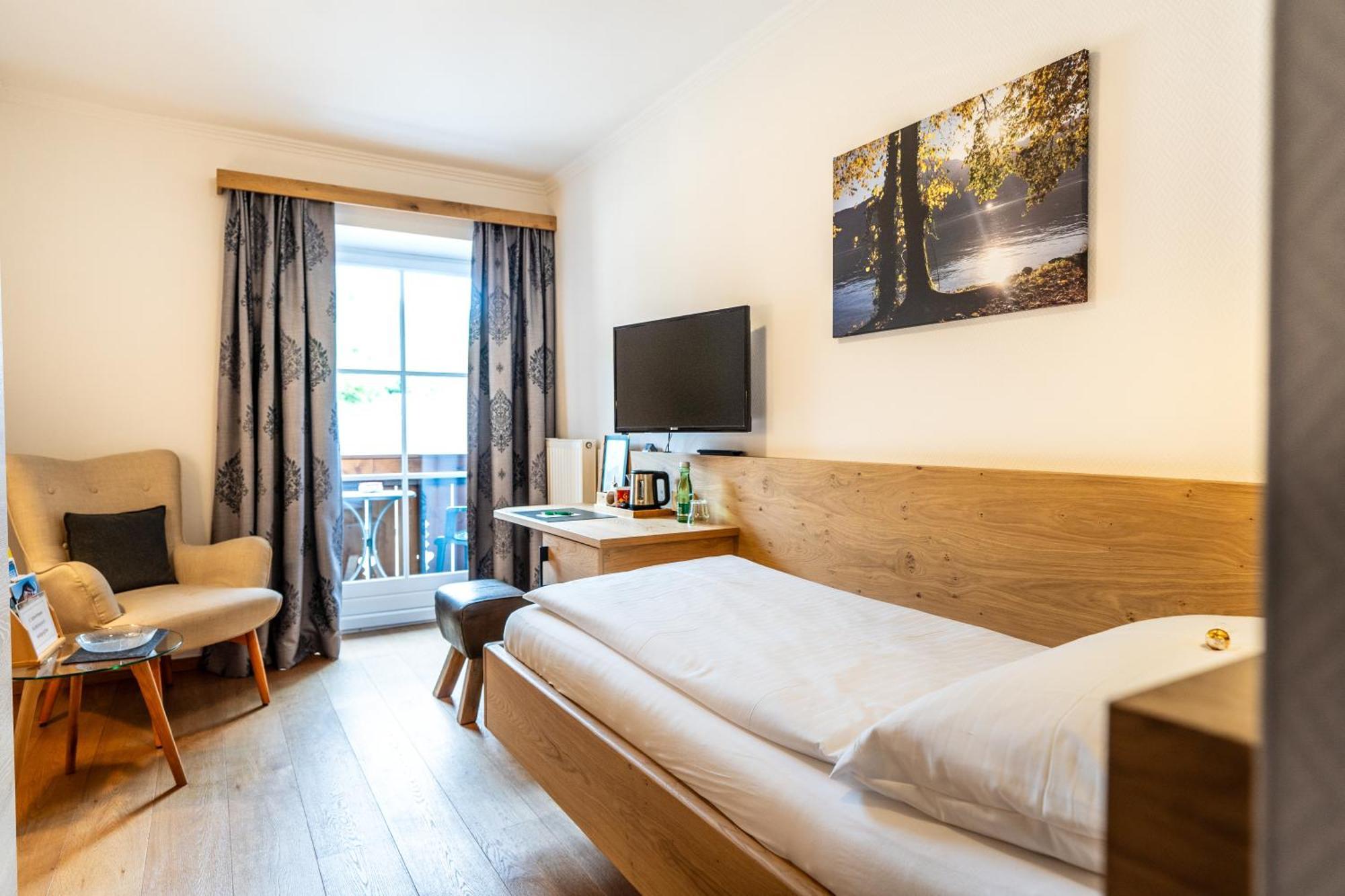 Hotel-Garni Schernthaner Sankt Gilgen Bagian luar foto