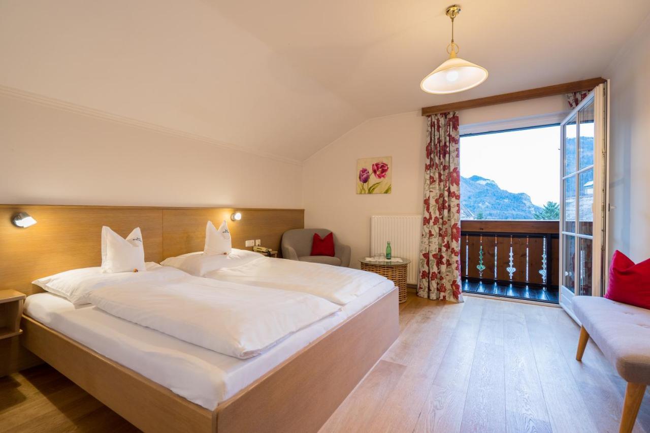 Hotel-Garni Schernthaner Sankt Gilgen Bagian luar foto